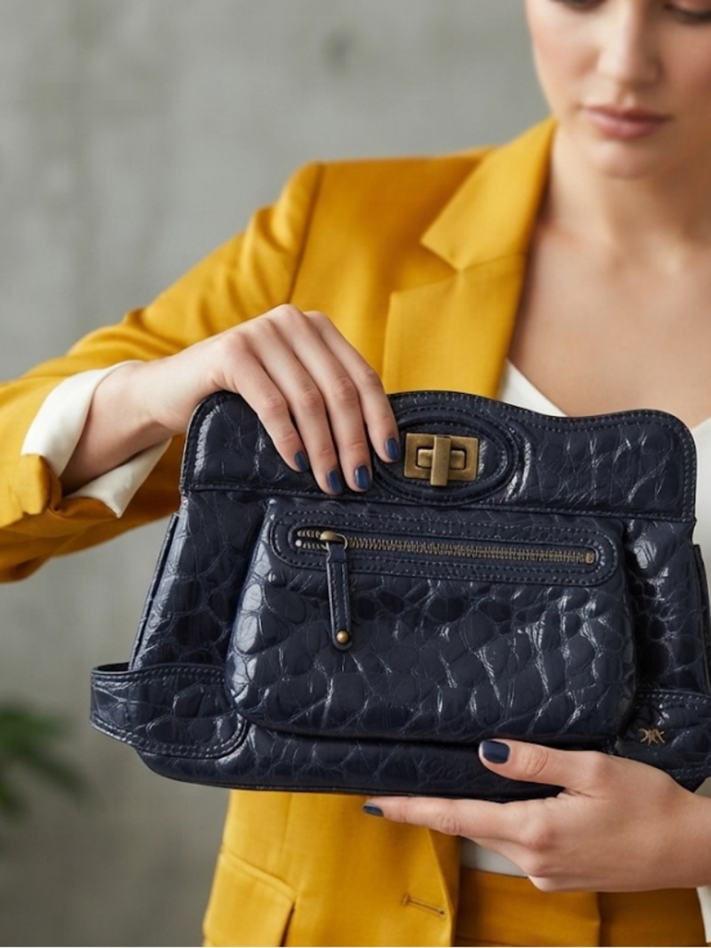 Maxx New York Clutch Bag